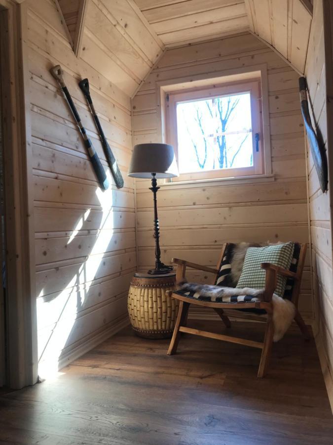 Walden Cabin Steninge エクステリア 写真